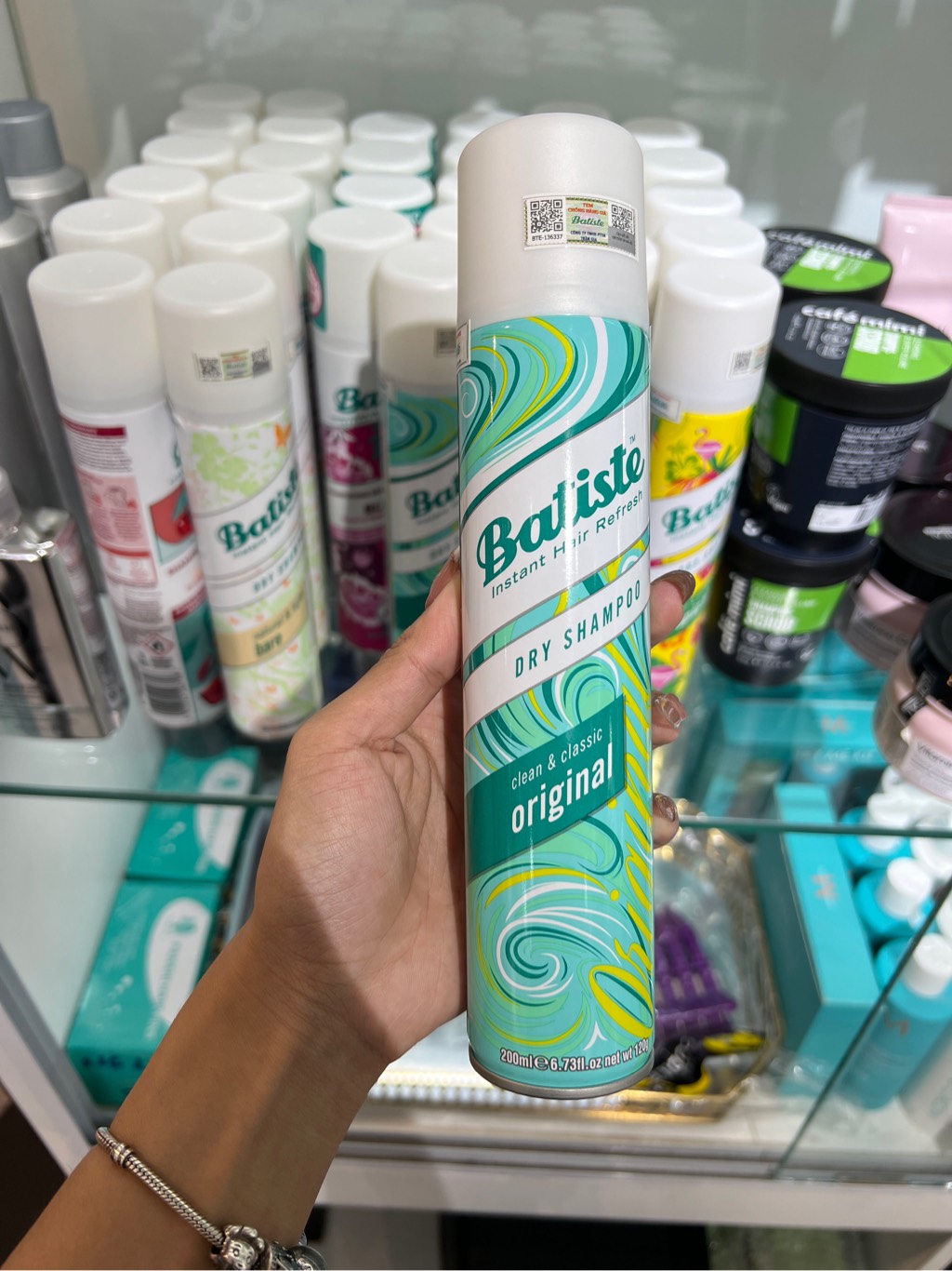 Dầu gội khô Batiste 200ml - Ảnh 2